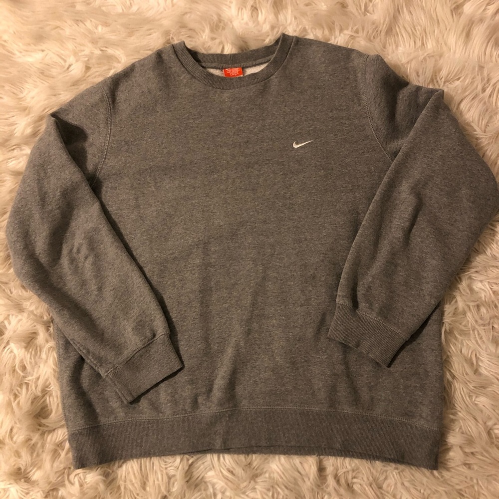 Nike sweatshirt